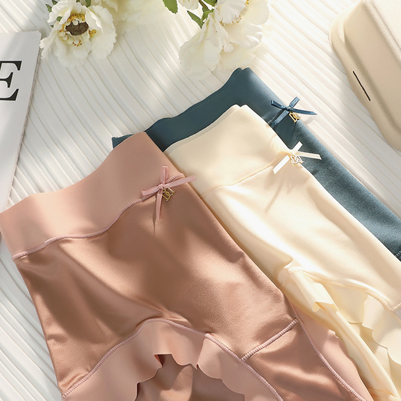 Satin Ice Silk Seamless Shaping Briefs