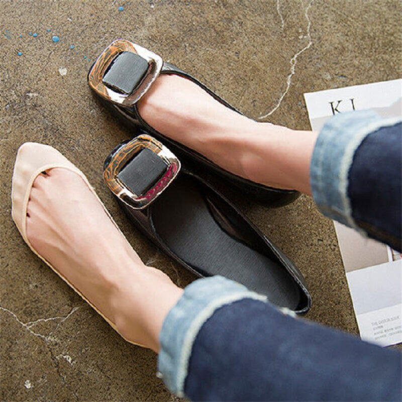 Exclusive Offer ✨ Three Pairs 🔥 Anti-Slip Invisible Socks - Cushioned Sole & Stays in place