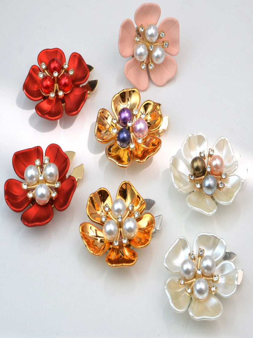 🔥 2K+ Sold Today｜Hot-Selling Rhinestone Flower Cufflinks Clip｜Sparkling & Elegant
