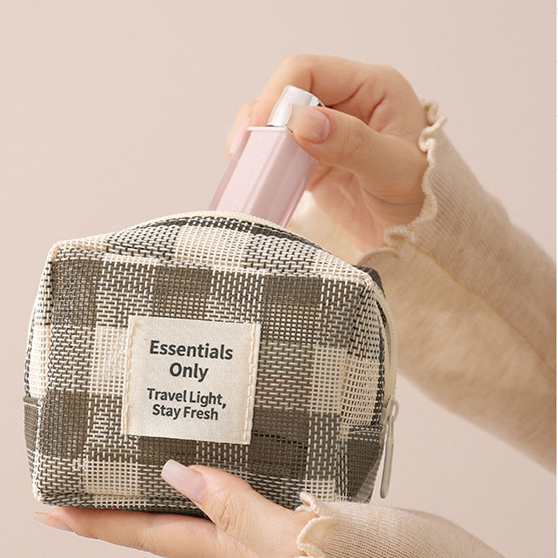 ✨ Compact Mesh Cosmetic Bag – Your Perfect Travel Beauty Organizer! 💄✈️