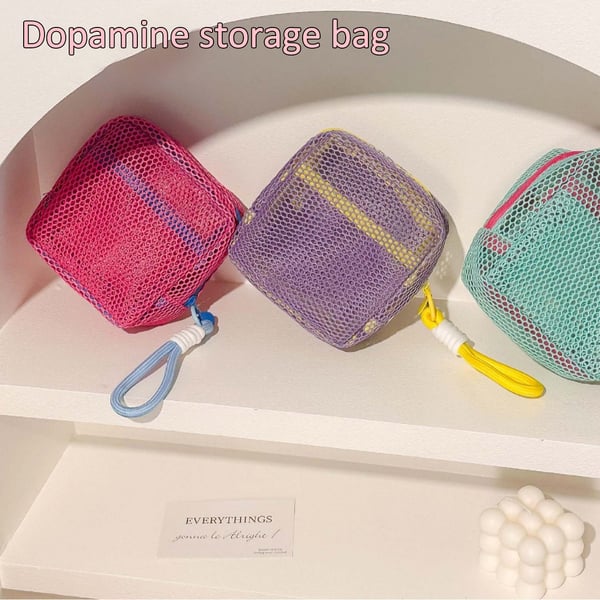Portable Mesh Storage Makeup Case