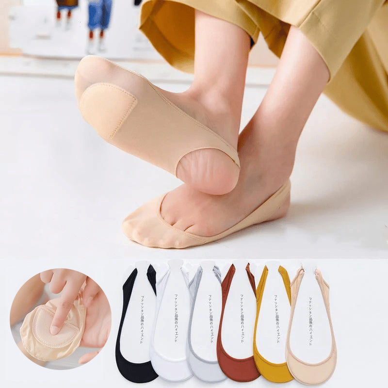 Exclusive Offer ✨ Three Pairs 🔥 Anti-Slip Invisible Socks - Cushioned Sole & Stays in place
