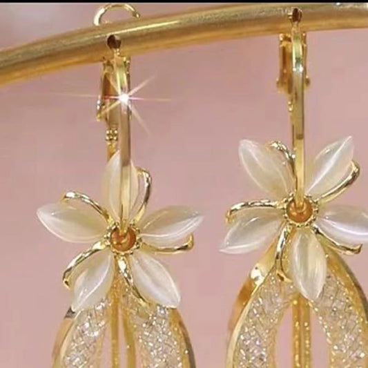 💐 Elegant Floral Tassel Dangle Earrings 💎