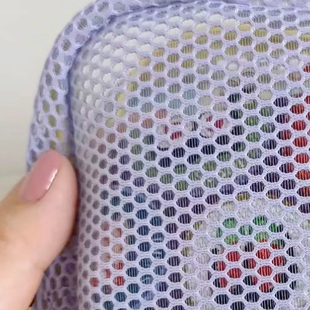 Portable Mesh Storage Makeup Case