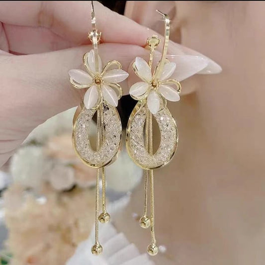 💐 Elegant Floral Tassel Dangle Earrings 💎